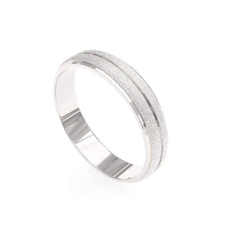 Black Friday de alianças: como escolher o modelo de aliança perfeito? 11 black friday de aliancas Alianca de Prata com Acabamento Fosco AS0124