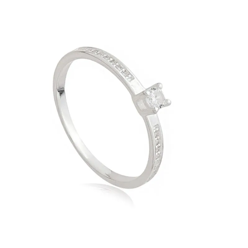 quem namora pode usar anel solitario Anel Solitario de Prata com Zirconias AN600