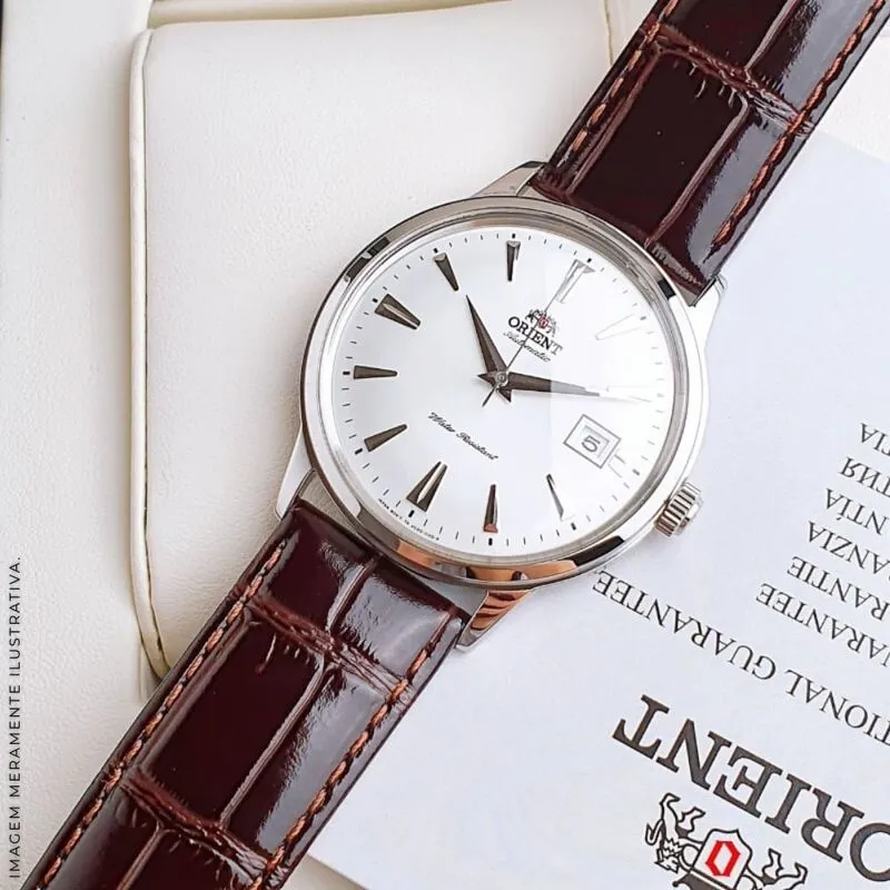 cor do ano pantone 2026 cloud dancer Relogio Masculino Orient Bambino Automatico TAC00005W0 Branco