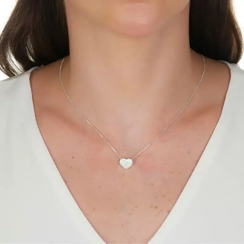 Joias de Energia Positiva: significados + como escolher a sua 10 joias de energia positiva Gargantilha de Prata Coracao Medio com Zirconias GG23969 2