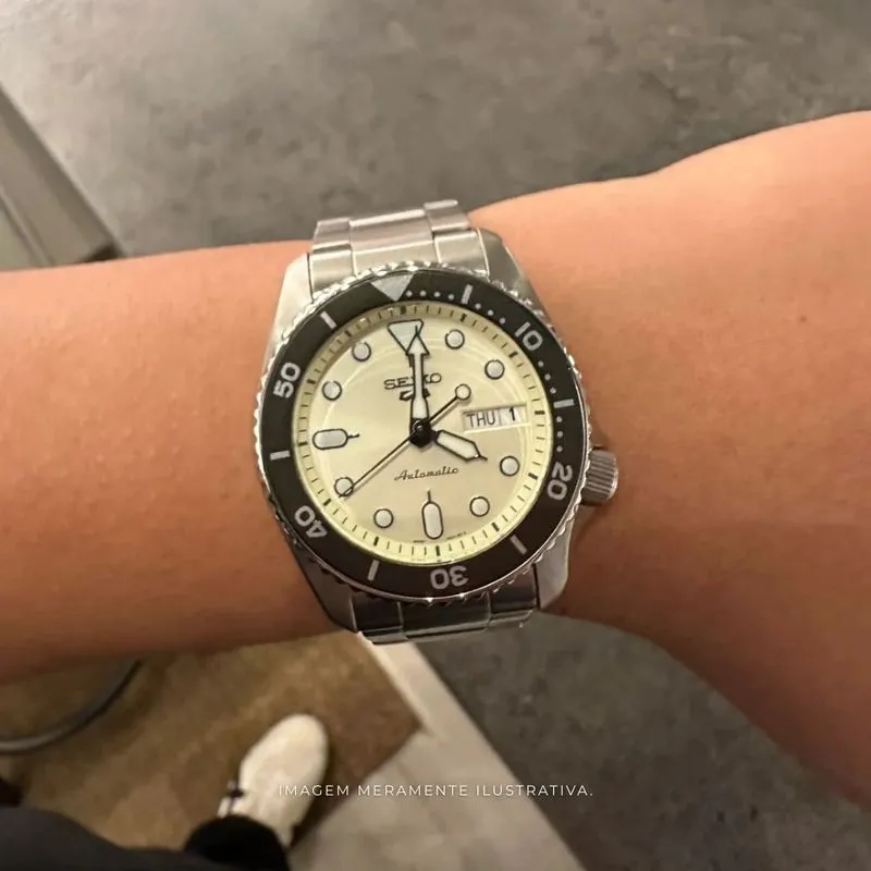 Relógio automático ou quartzo: qual vale mais a pena para você? 5 Relogio Seiko 5 Sports Automatico SRPK31K1 REDUCED Bege 1