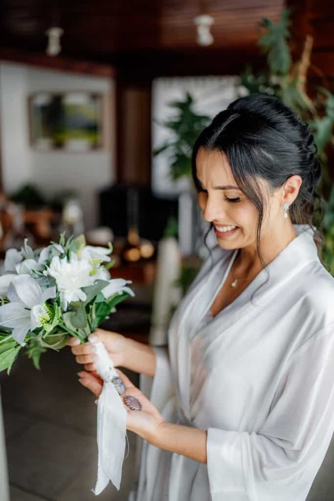 Lohanna e Nélio: um casamento na praia inesquecível com os pés na areia no Rio de Janeiro 7 casamento lohanna e nelio blog casa das aliancas 189