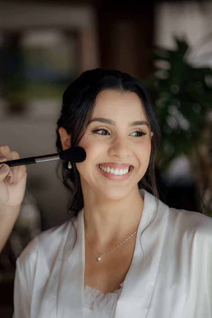 Lohanna e Nélio: um casamento na praia inesquecível com os pés na areia no Rio de Janeiro 4 casamento lohanna e nelio blog casa das aliancas 43