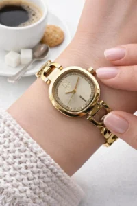 relogio feminino dourado com joias 3