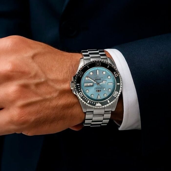 Relógio automático ou quartzo: qual vale mais a pena para você? 8 relogio orient submariner azul claro 11 edited