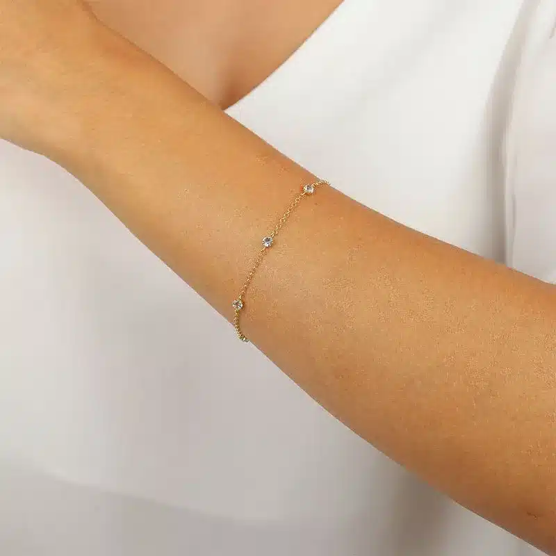 Joias de Presente no Dia dos Namorados: Guia Completo para Escolher o Regalo Perfeito 1 Pulseira de Ouro 18K Malha Elo Portugues com Pontos de Topazio Sky 18cm PS22635 1